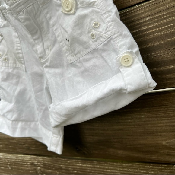 White convertible shorts - Picture 3 of 7